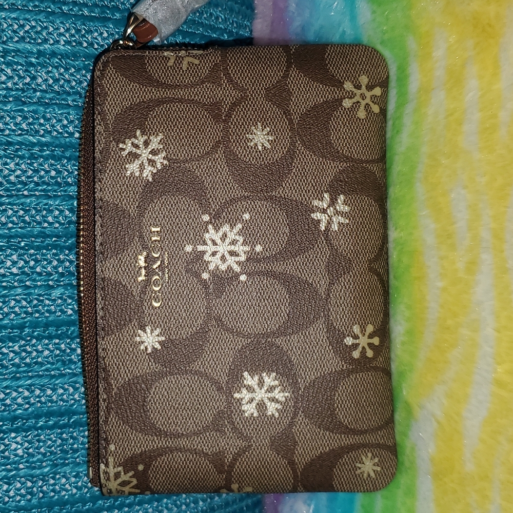 **BNWT COACH WRISTLET